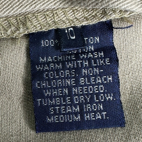 Ralph Lauren Sport Women’s Khaki Shorts. Size 10 - Picture 6 of 8